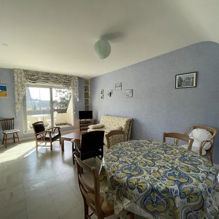 Avec Balcon A 500m De La Et Proche Commerces A - Fr-1-361-489 *