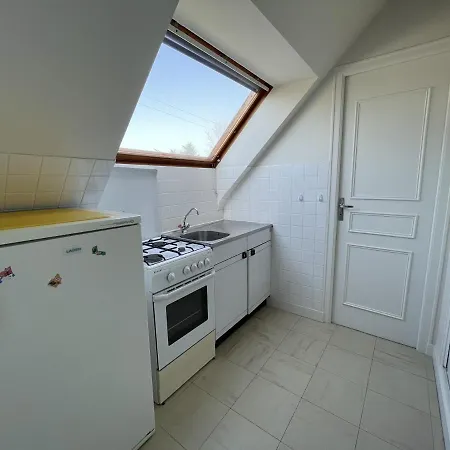 Apartman Avec Balcon A 500m De La Et Proche Commerces A - Fr-1-361-489 *