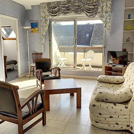 Avec Balcon A 500m De La Et Proche Commerces A - Fr-1-361-489 * Jullouville-les-Pins