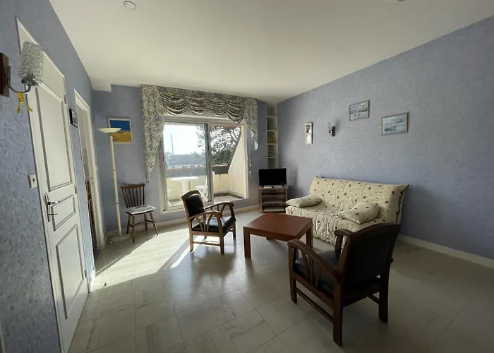 Avec Balcon à 500m De La Et Proche Commerces à - Fr-1-361-489 Appartamento Jullouville-les-Pins