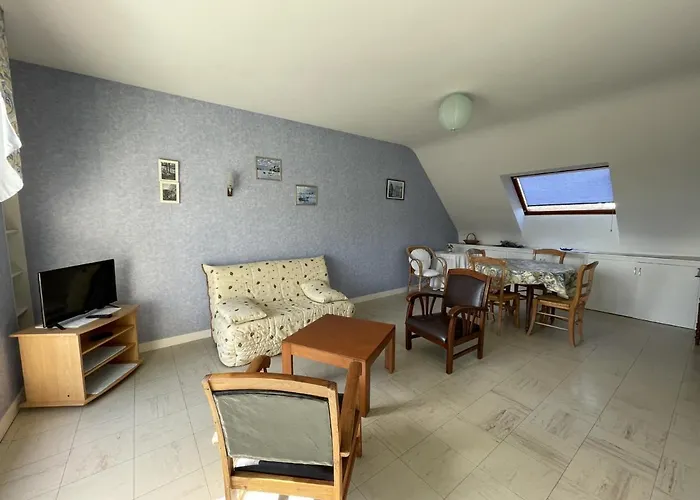 Appartamento Avec Balcon à 500m De La Et Proche Commerces à - Fr-1-361-489