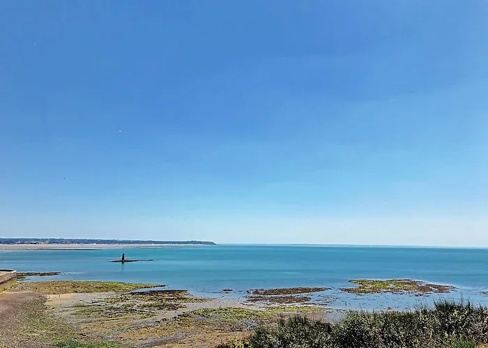 Avec Balcon à 500m De La Et Proche Commerces à - Fr-1-361-489 *